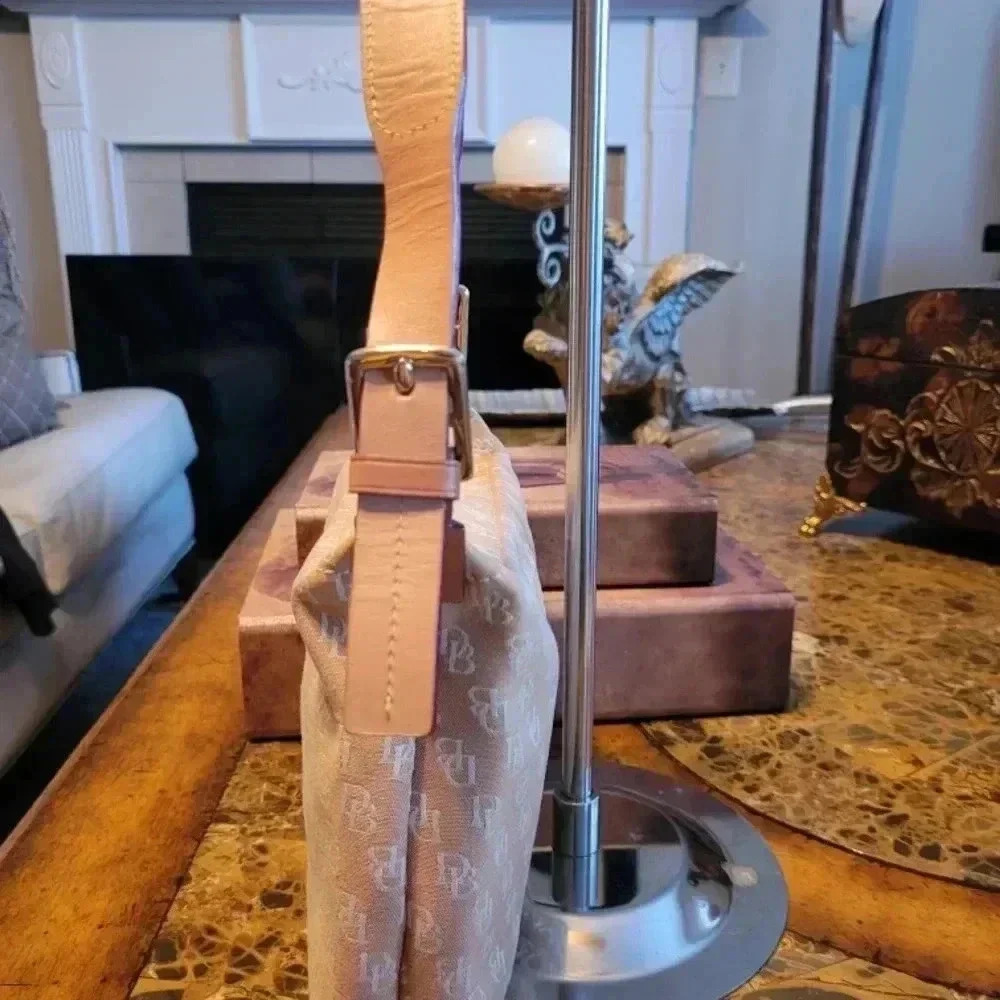 Dooney & Bourke Beige Monogram Shoulder Bag - Picture 5 of 10